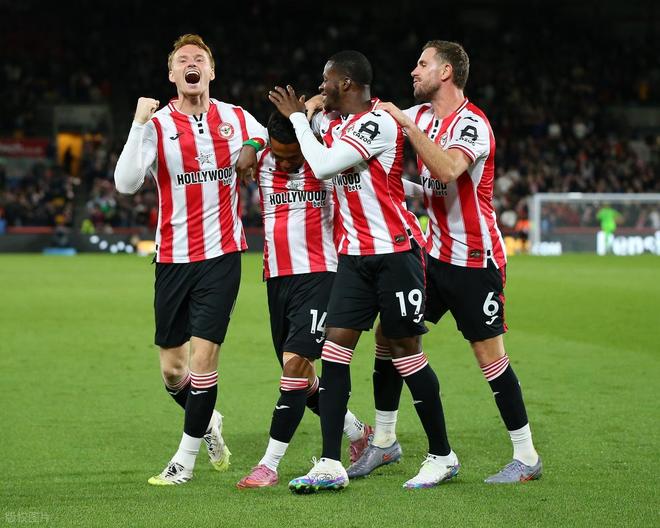 GEN晋级MSI决赛！3-2翻盘击败T1！Ruler金克丝收割力挽狂澜