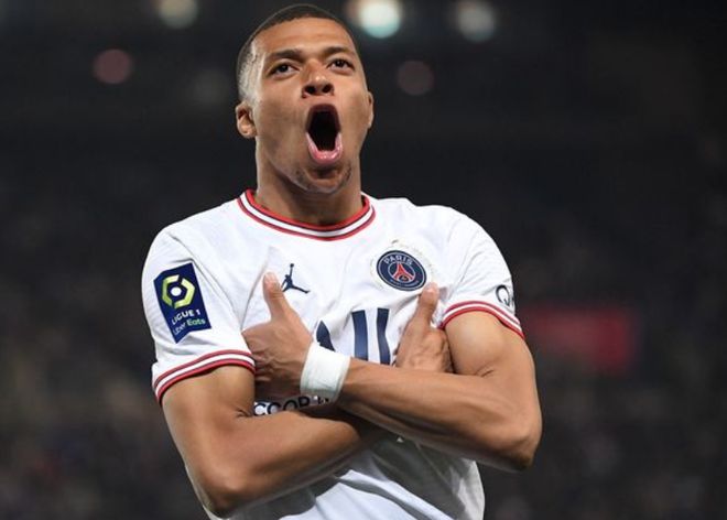 特雷杨告别老鹰，加盟奇才开启新征程