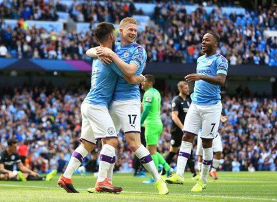 《气球塔防6》国服定档12月17日！千万玩家的选择