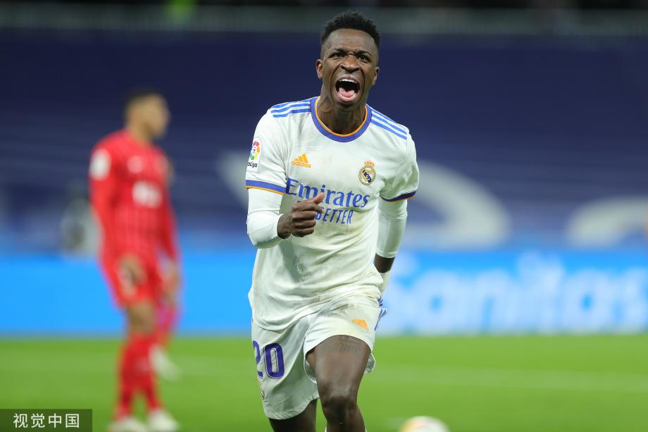 CBA疯狂一夜！继伟完美首秀，张宁霸气复仇，同曦刮到了超级大奖