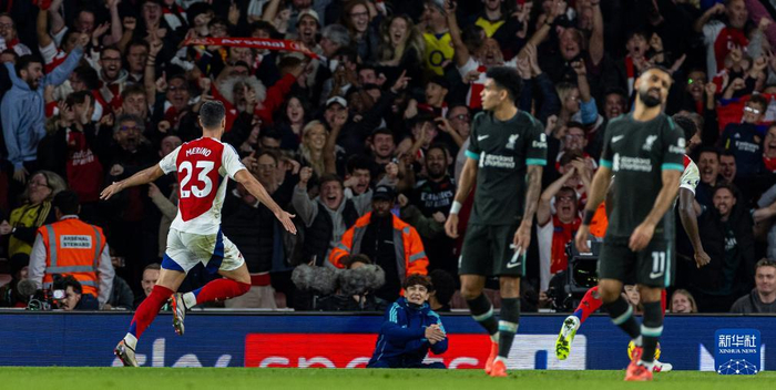 拓记：对火箭是杨瀚森本赛季最佳一战，他完全在场上站得住脚